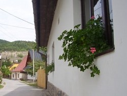 Chalupa LONGI - Nízke Tatry - Špania Dolina  | 123ubytovanie.sk