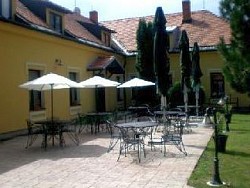 Pension KÚRIA - Podhájska - Trávnica  | 123ubytovanie.sk