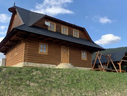 Hütte PRI ZVONICI