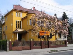 Turistische Herberge KOMPAS CAFÉ