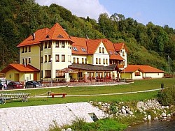 Hotel JULIANIN DVOR*** - Západné Tatry -Orava - Habovka | 123ubytovanie.sk