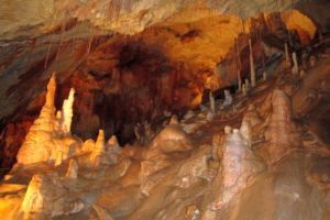 Jaskyňa Čertova pec - Radošiná 
