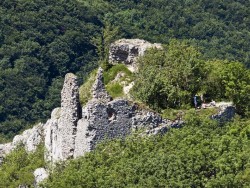 Hrad Ostrý kameň | 123ubytovanie.sk